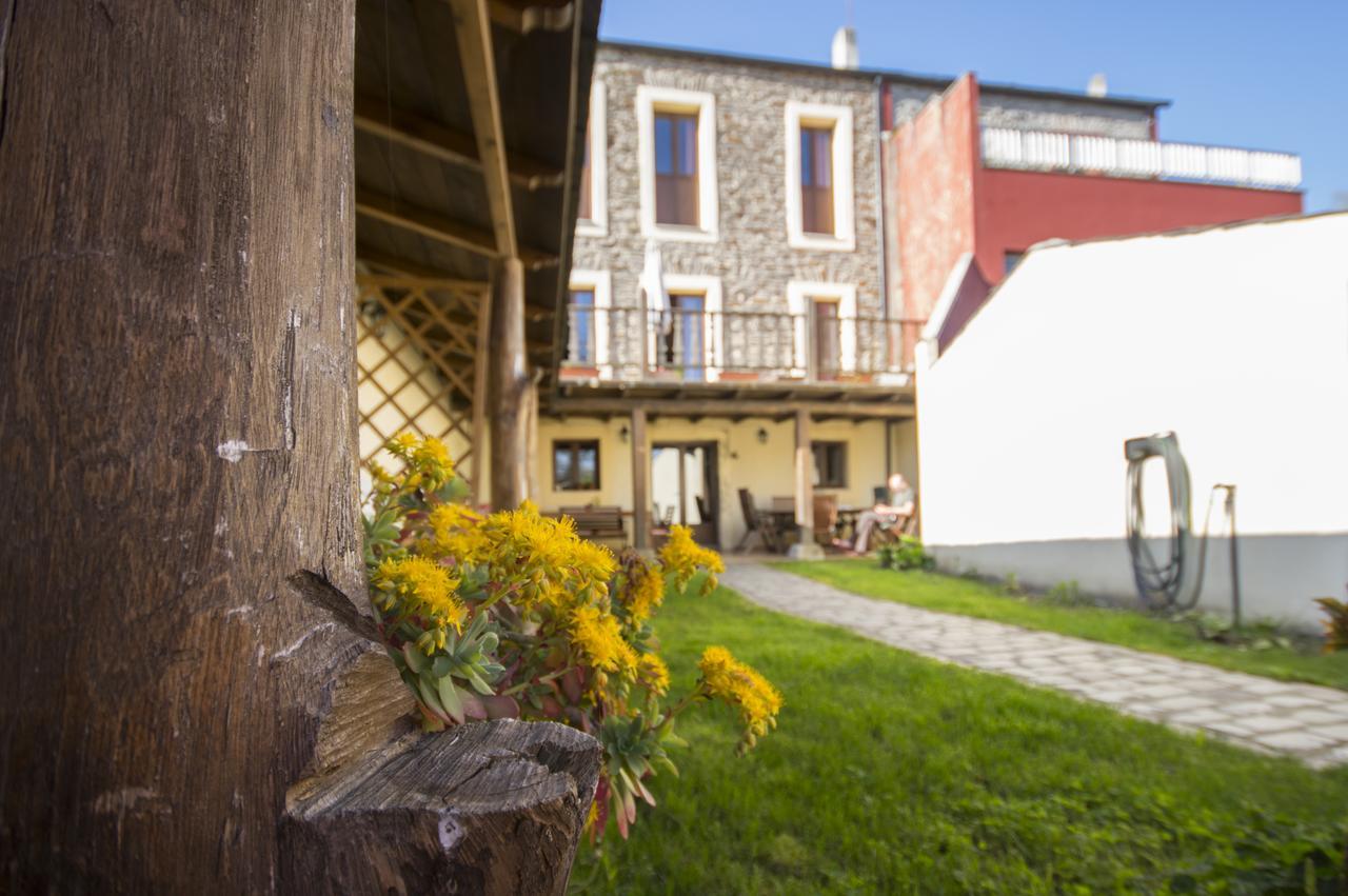 La Casona De Sarria Hostel Εξωτερικό φωτογραφία
