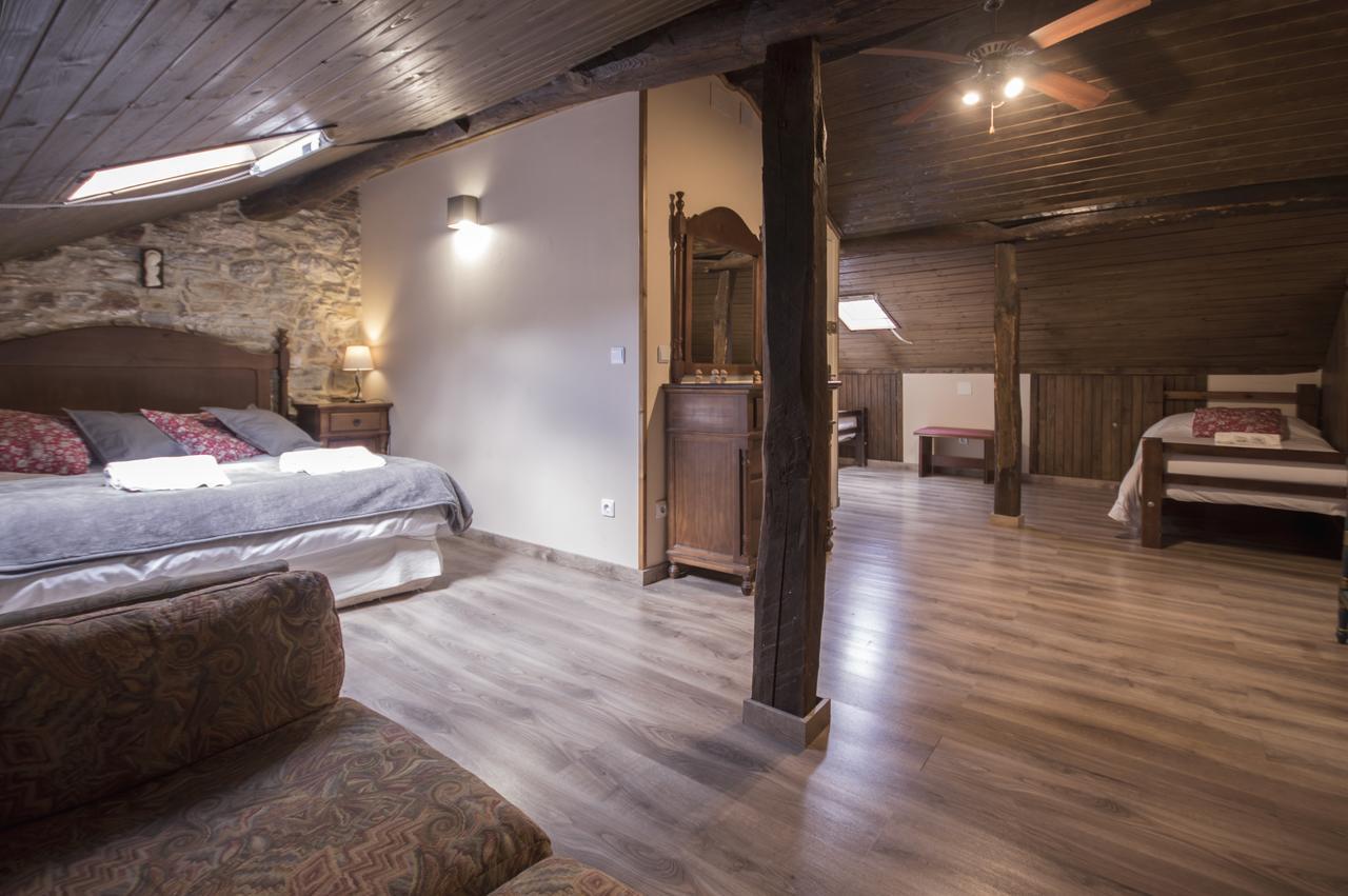 La Casona De Sarria Hostel Εξωτερικό φωτογραφία